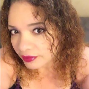Meet your Posher, Graciela
